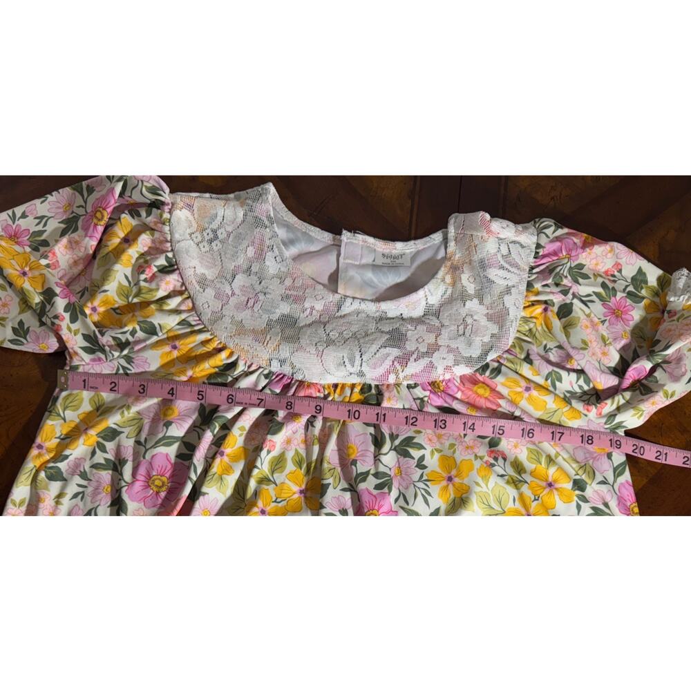 Spirit Costume Granny NightGown Muumuu Floral With Lace Size Ladies Small - Picture 6 of 8